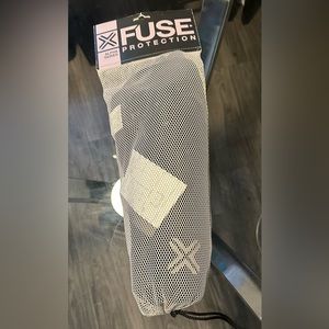X Fuse Protection shin pads